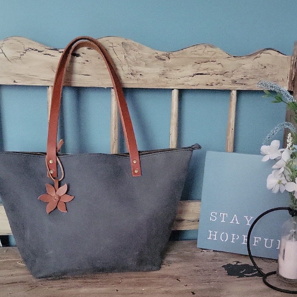 Portland Leather Goods Large Zipper Tote Storm/Tan